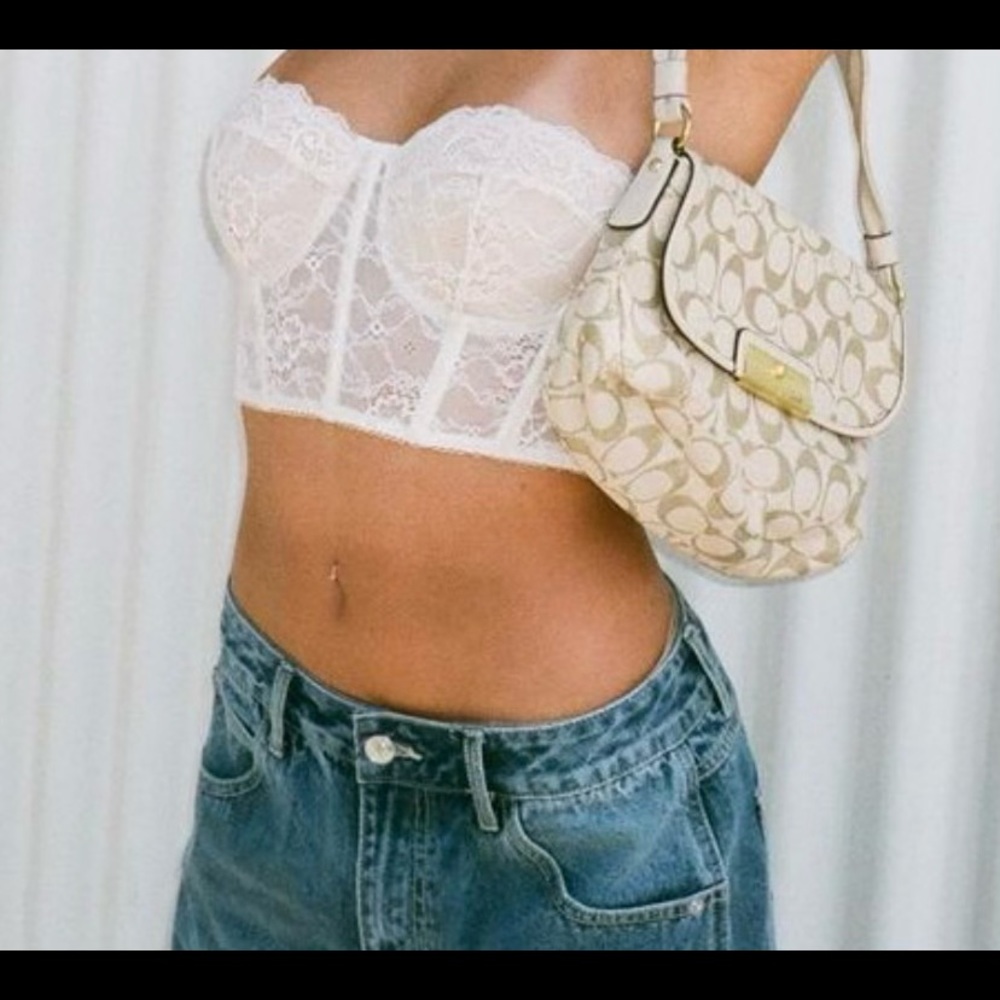 Bra - Picture 2 of 4